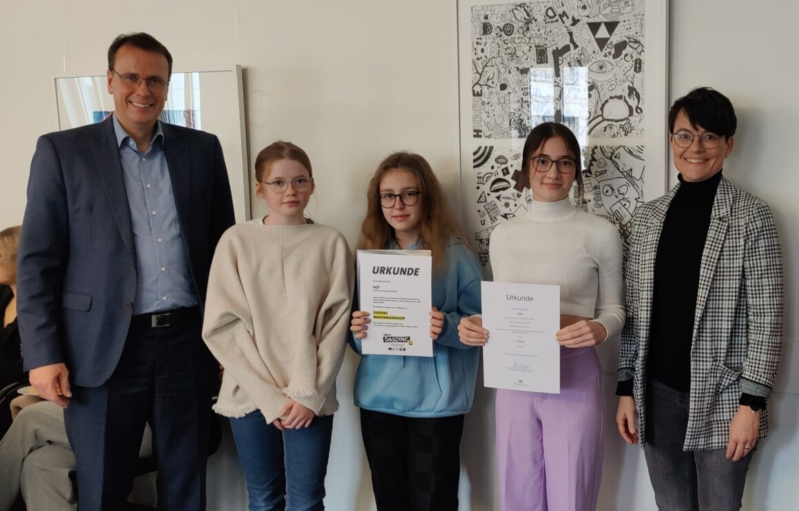 „Saft – Die Schülerpresse“ zweitbeste Schülerzeitung des Landes!