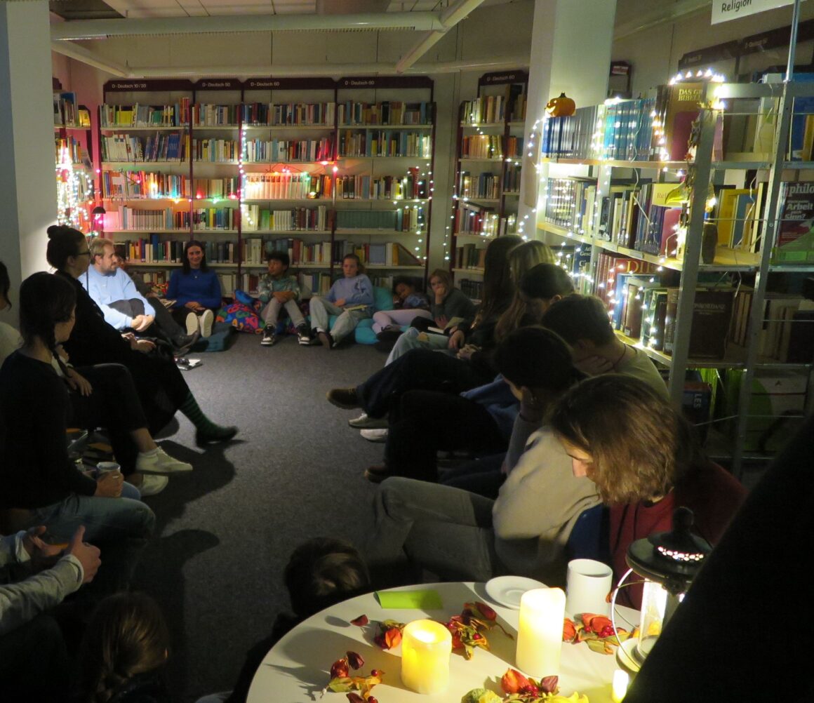 Lesen ist sooooooo herrlich und sooooooo gruselig