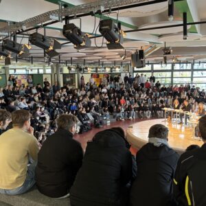 Politik hautnah erleben: Podiumsdiskussion mit Bundestagsabgeordneten